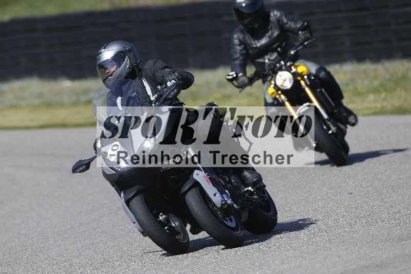 /01 02.04.2026 MAZ ADR/Gruppe gelb Gruppe gruen/10